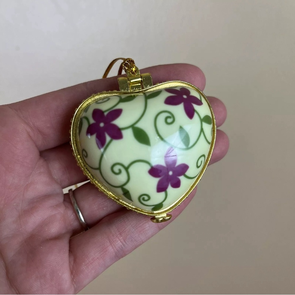 3 Valerie Parr Hill Porcelain Hearts Hope Peace Laughter Memory Trinket Ornament - Picture 3 of 12